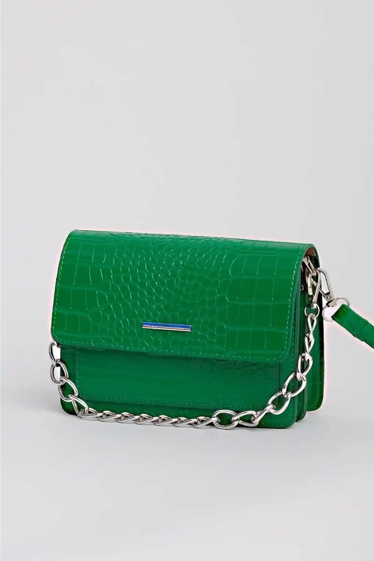 Kadın Timsah Desenli Omuz Çantası: Şık ve Fonksiyonel Günlük Çanta Seçenekleri