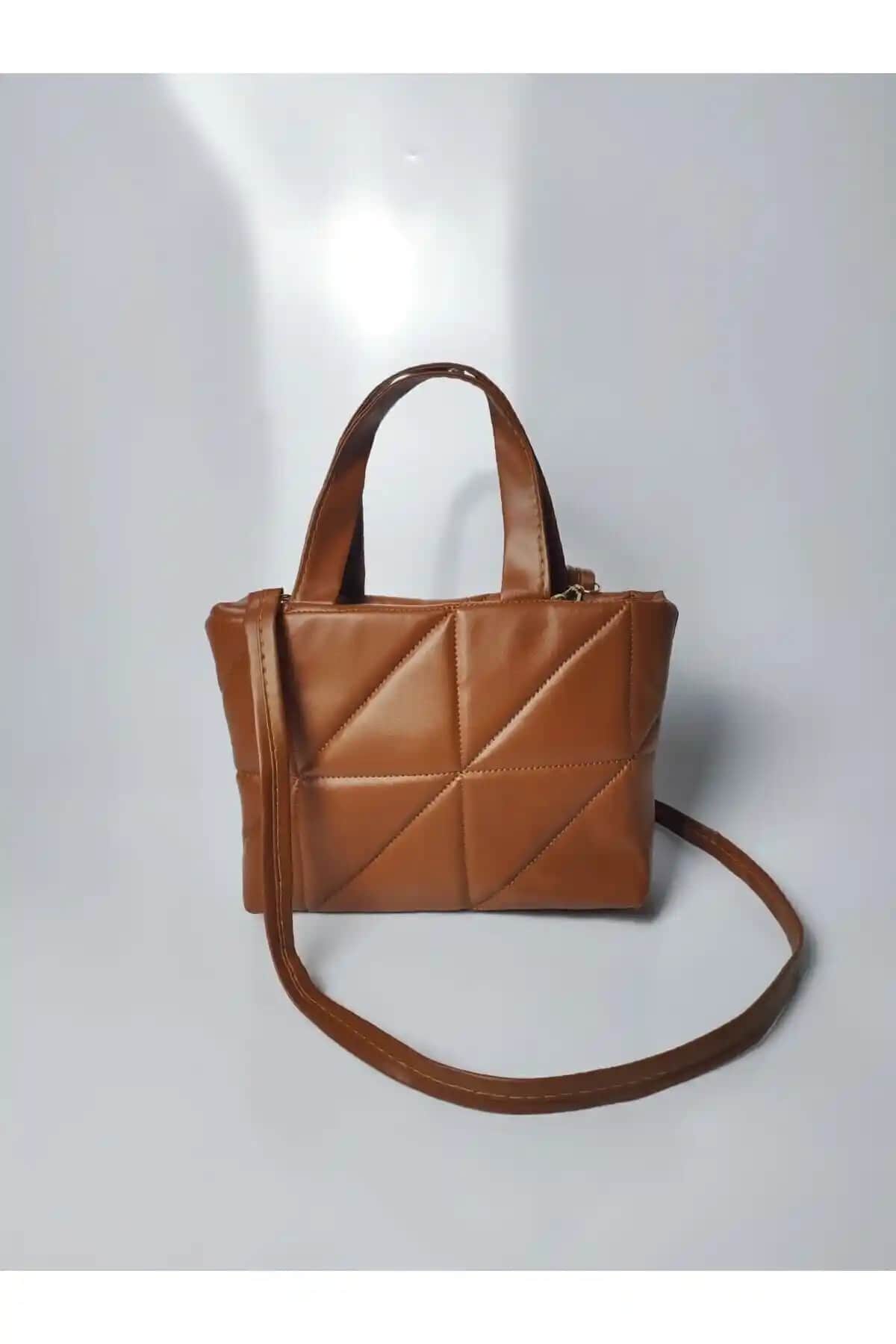 Kadınlar İçin Kahverengi Kapitone Suni Deri Omuz ve El Çantası