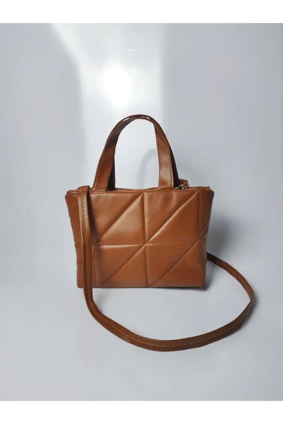 Kadınlar İçin Kahverengi Kapitone Suni Deri Omuz ve El Çantası