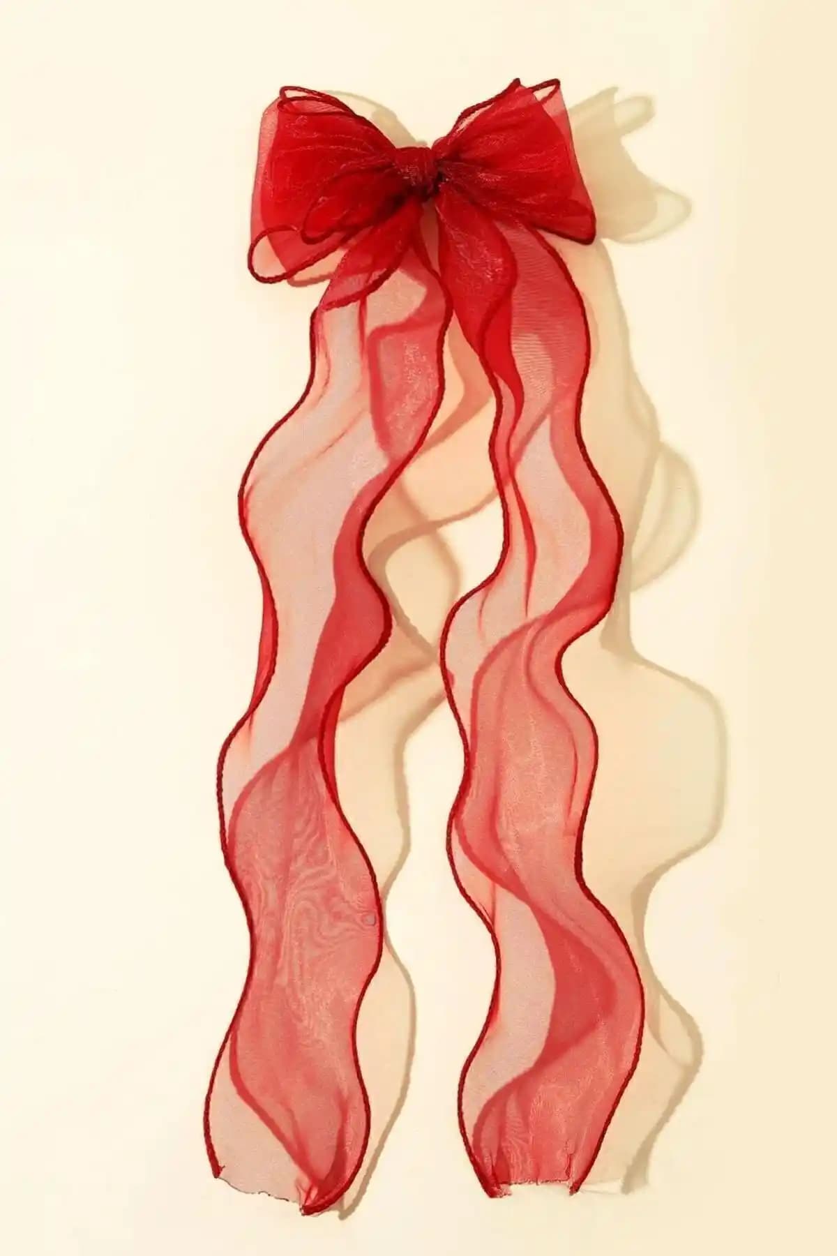 Kadınlar İçin Zarif ve Dayanıklı Kırmızı Uzun Tül Fiyonk Saç Tokası Ürün İncelemesi ve Kullanım İpuçları