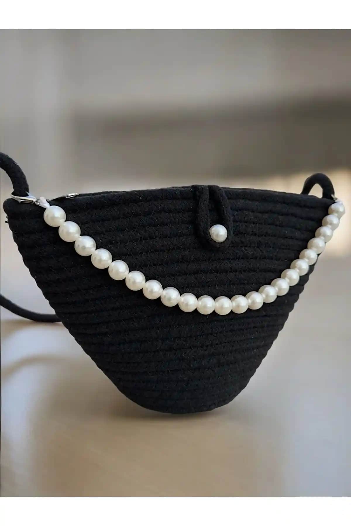 Katusa STD Kadın Siyah Incili Omuz Çantası Günlük ve Şık Kullanım İçin Uygun