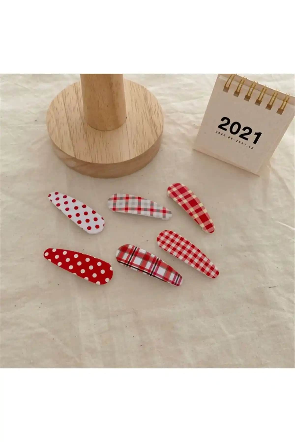 Kırmızı Pötikare Desenli 6'lı Lüx Toka Seti Kanlar İçin Şık ve Dayanıklı Tasarım