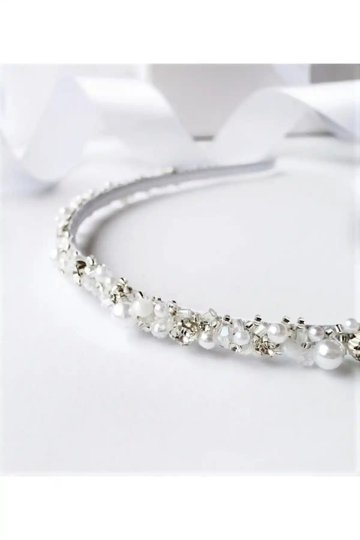 Kristal ve İnci Detaylı Nişan ve Gelin Tacı - Zarif ve Şık Düğün Aksesuarı