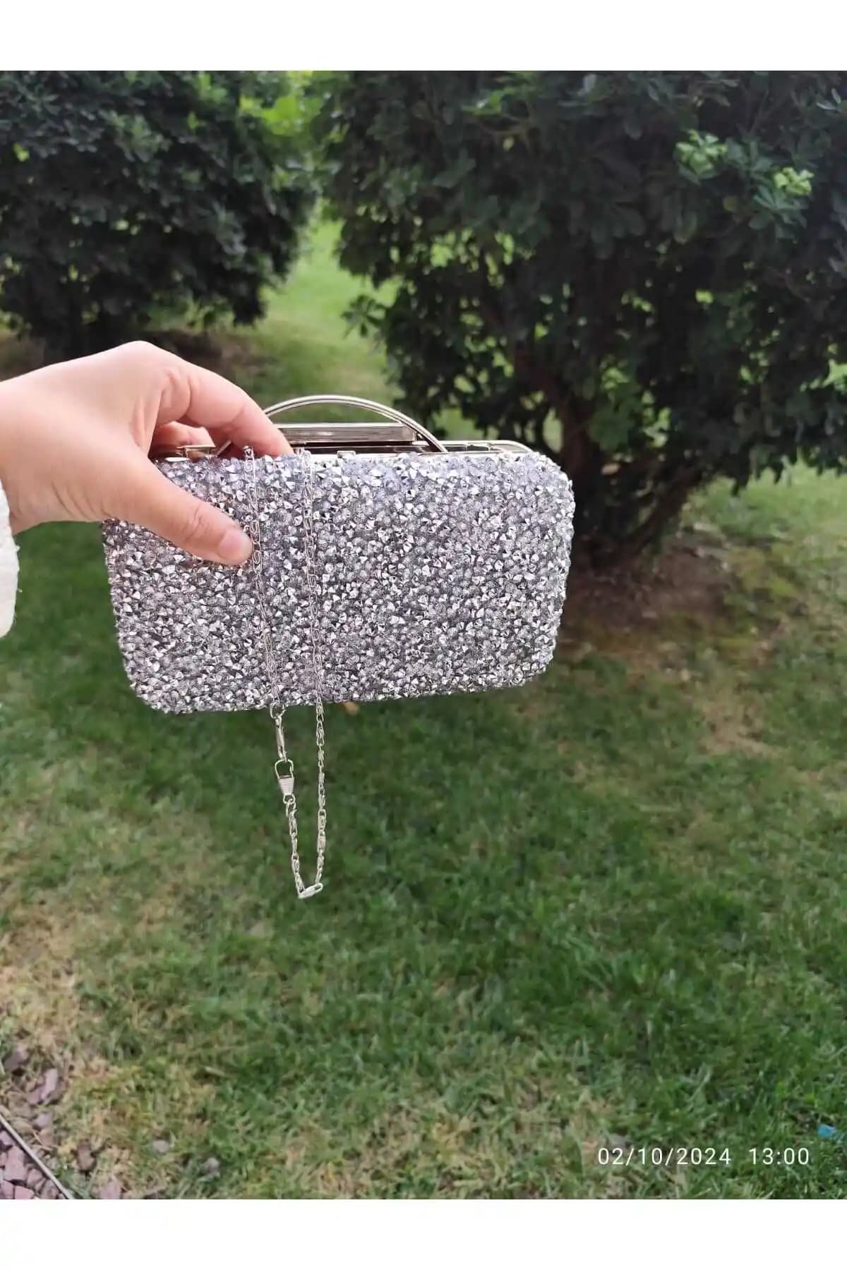 Lowell Home Yeni Model Gümüş Taşlı Abiye Çanta Şıklık ve Fonksiyonelliğin Buluşması