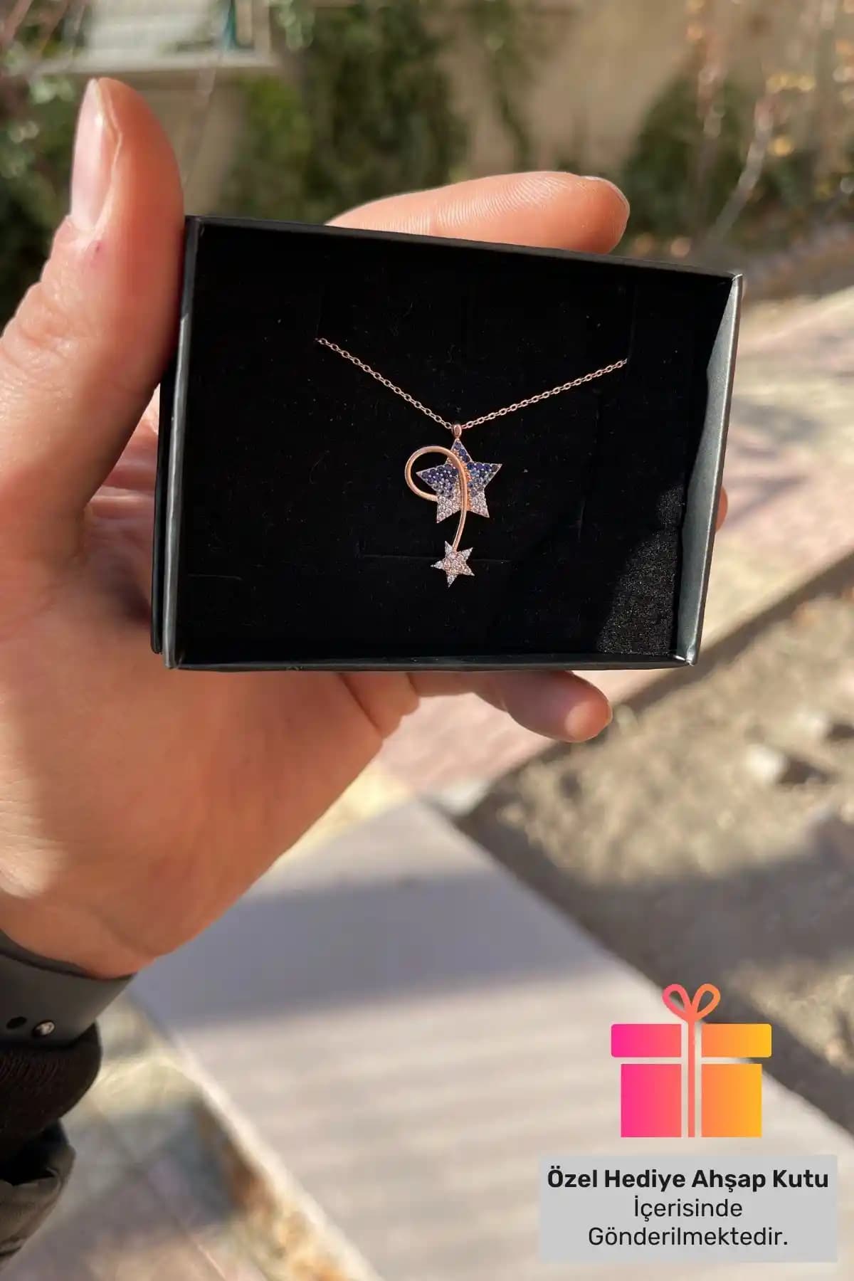 Lucente Jewelry Yıldız Kolye Hediye Kutusunda Zarif ve Dayanıklı Tasarım