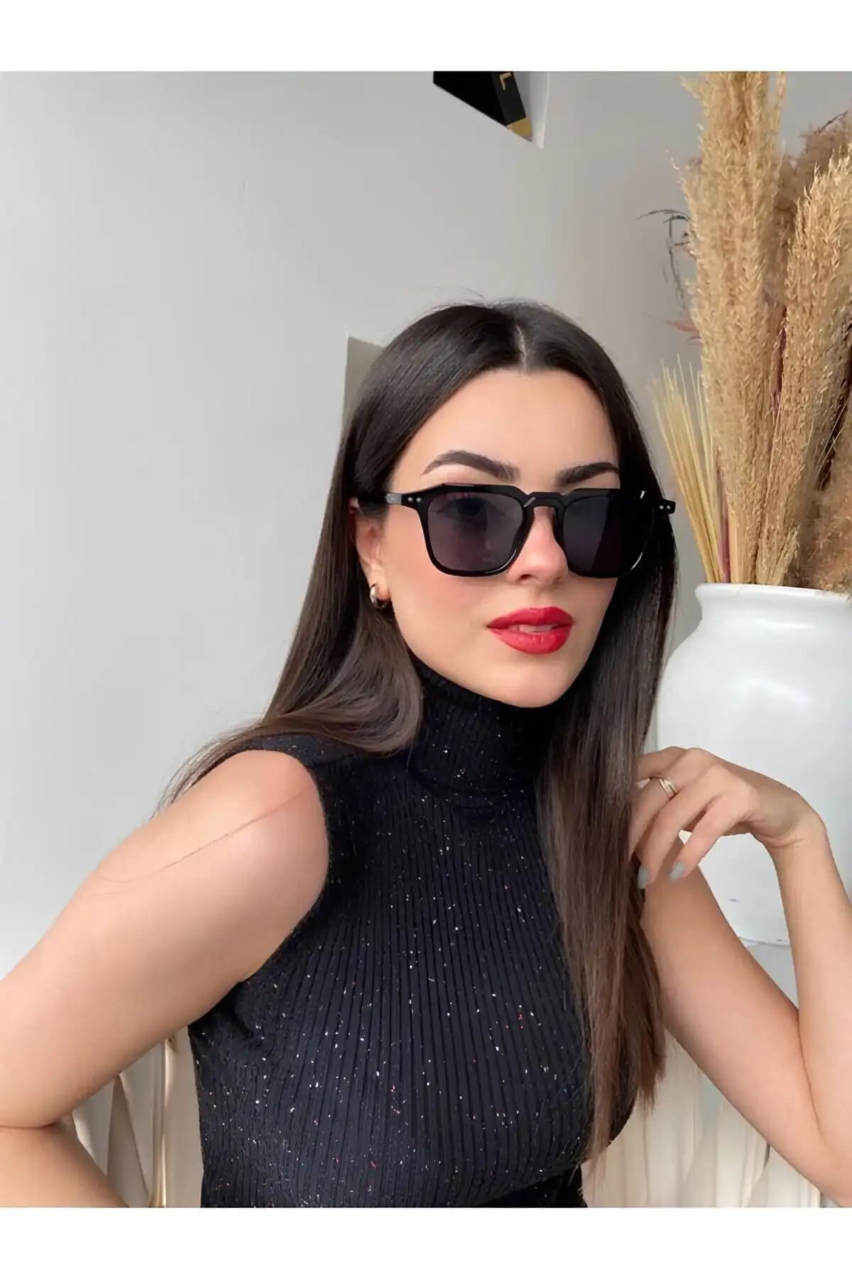 Macerati Siyah Vintage Kemik Güneş Gözlüğü - Şıklık ve Göz Sağlığı İçin Uygun