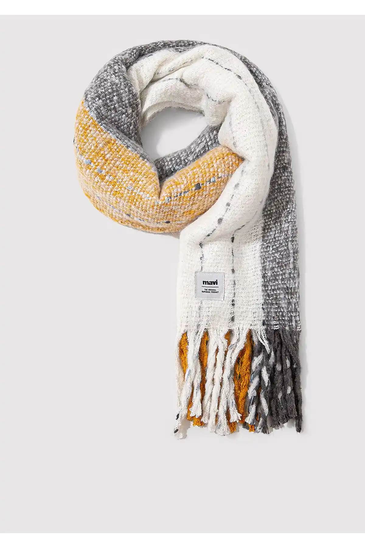 Mavi Püsküllü Atkı: Şık ve Sıcacık Kış Aksesuarı, Modern Tasarım ve Dayanıklı Malzeme