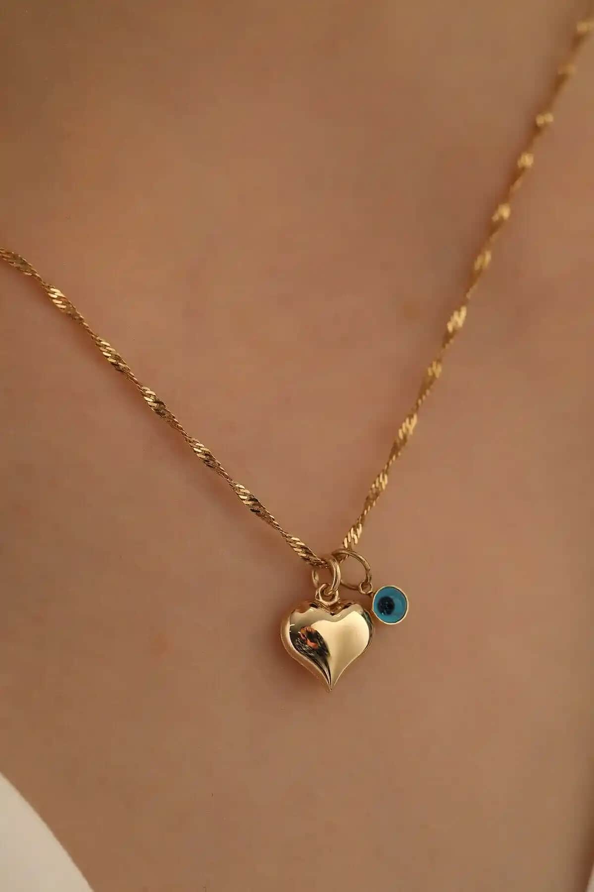 Milet Kuyumculuk 14 Ayar Altın Kalp Göz Singapur Zincir Kolye Özellikleri ve Tasarımı