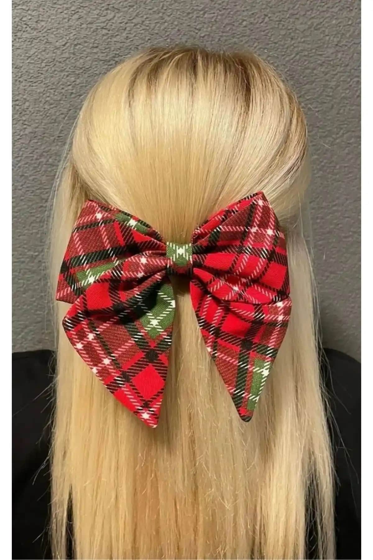 Monalisa El Yapımı Kırmızı Ekoseli Fiyonk Toka: Zarif ve Özgün Bir Aksesuar