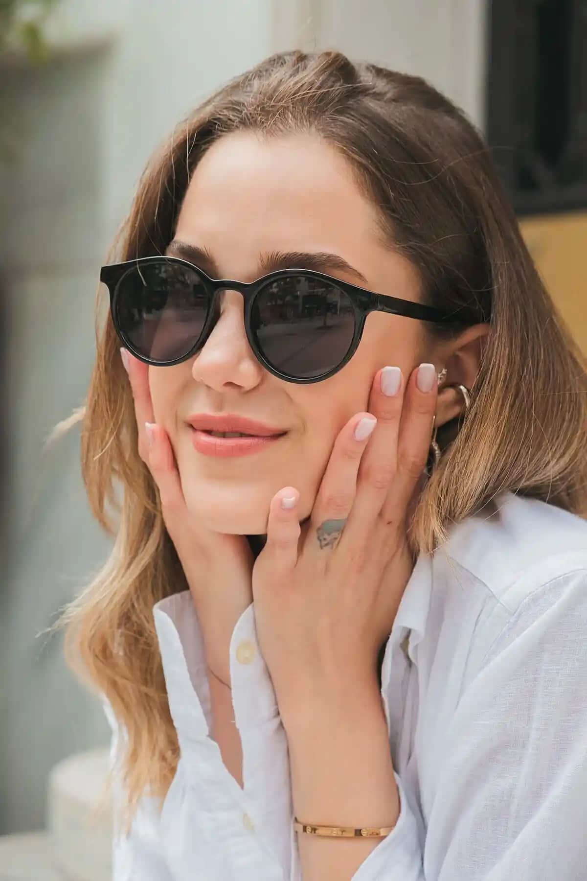 Monvago Mv 19886-4 Siyah Oval Unisex Güneş Gözlüğü Şık ve Koruyucu Tasarım