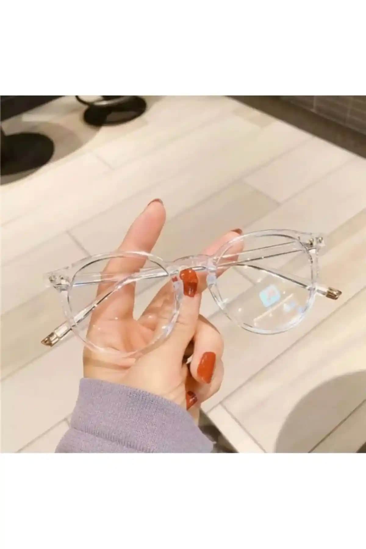 Nilu Moda Mavi Işık Korumalı Şeffaf Yuvarlak Gözlük İncelemesi ve Özellikleri
