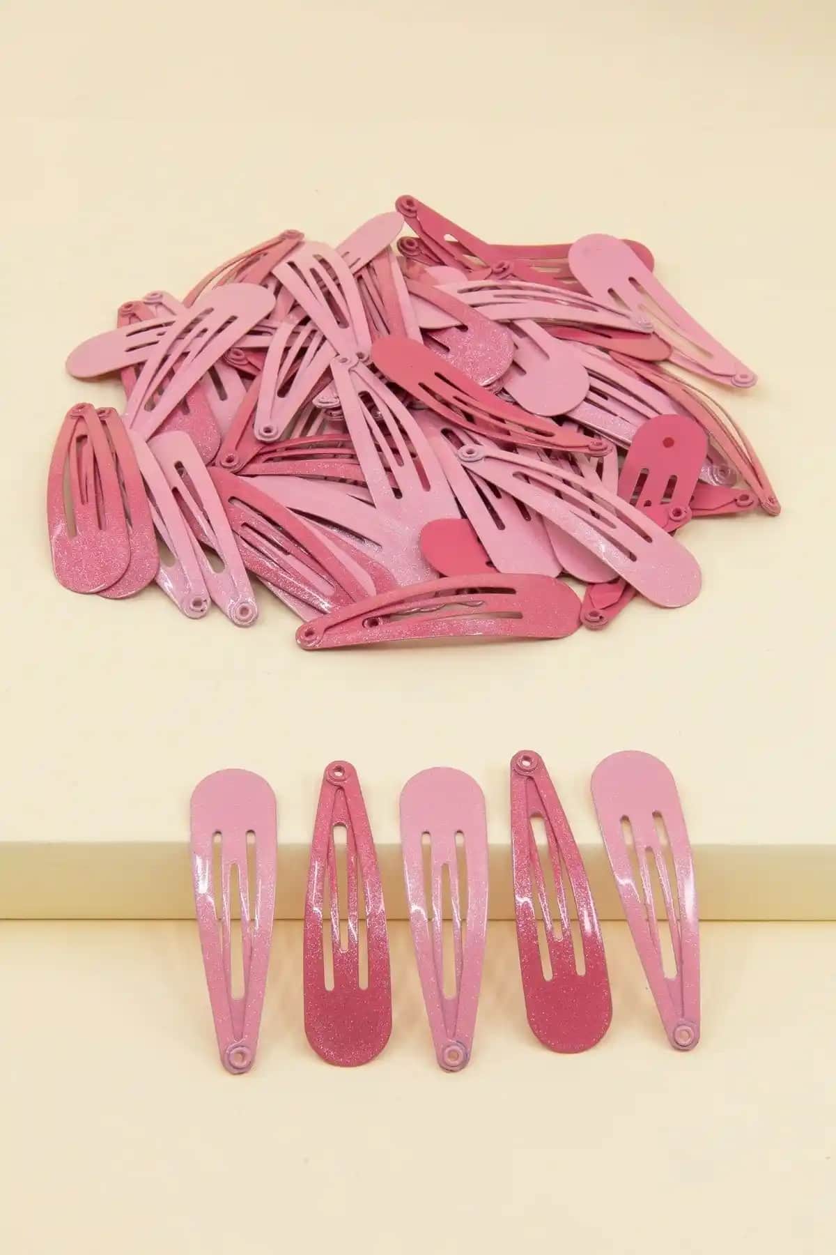 Pembe Çıt Çıt Toka Seti: Şık ve Dayanıklı Pratik Saç Aksesuarları