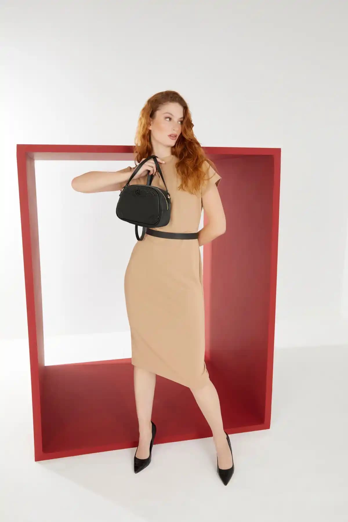 Pierre Cardin Yeni Siyah Print Kadın Omuz Çantası Şık ve Fonksiyonel Günlük Aksesuar