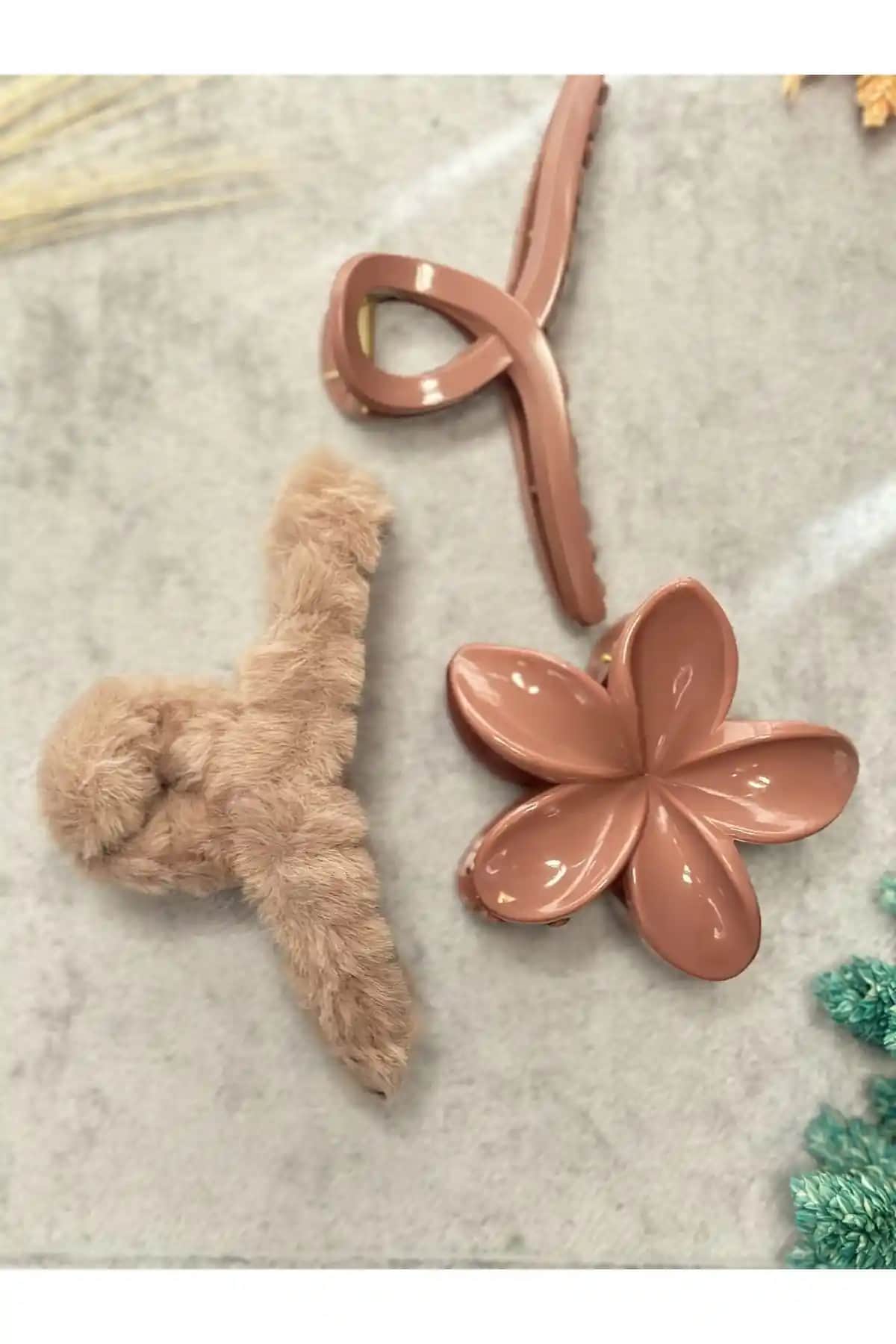 PREGIO Kadın XL 3'lü Büyük Boy Peluş Tüylü Fiyonk Lotus Mandal Toka Seti