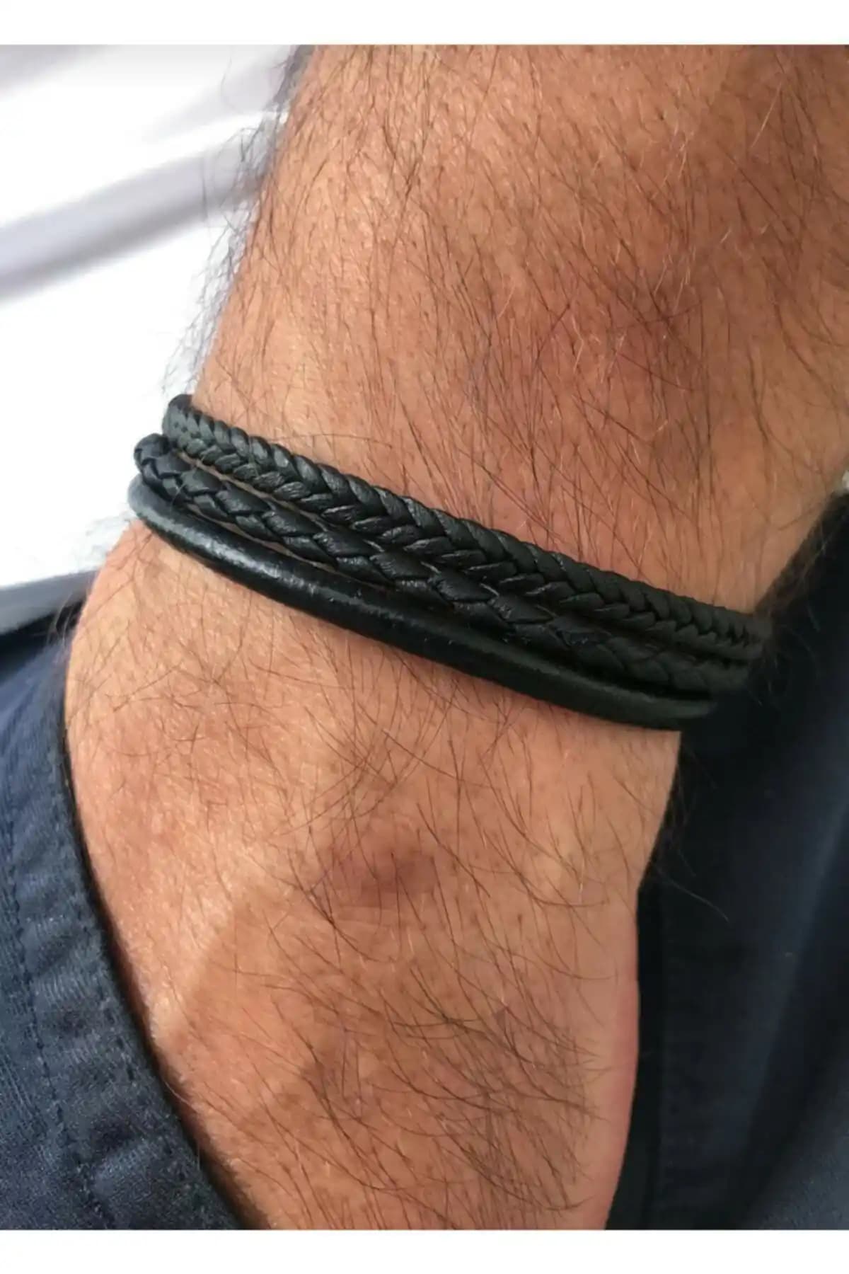 Reggente 3 Sıra Siyah Örgü Deri Bileklik Modern ve Dayanıklı Aksesuar