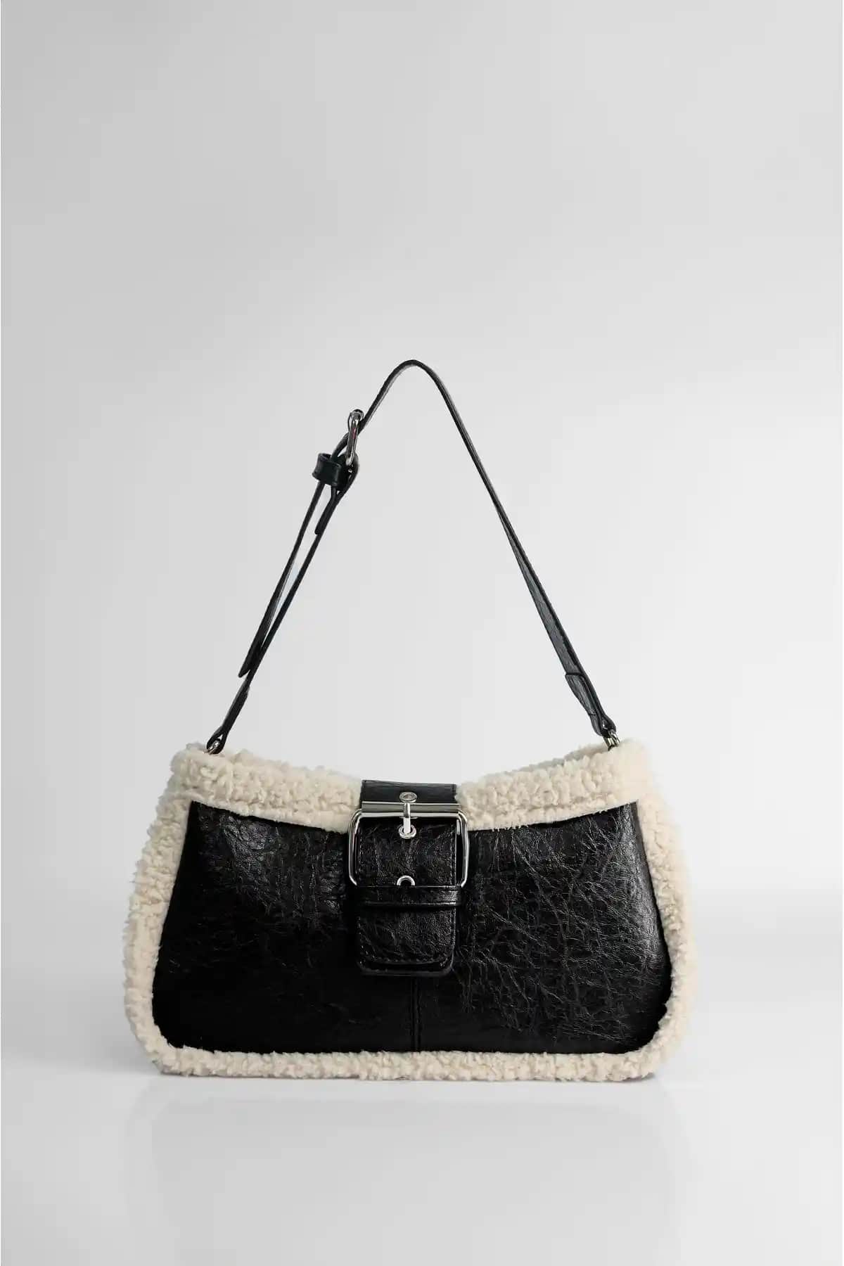 Rimense Siyah Kürklü Peluş Astarlı El ve Omuz Çanta Şıklık ve İşlevselliğin Buluşması