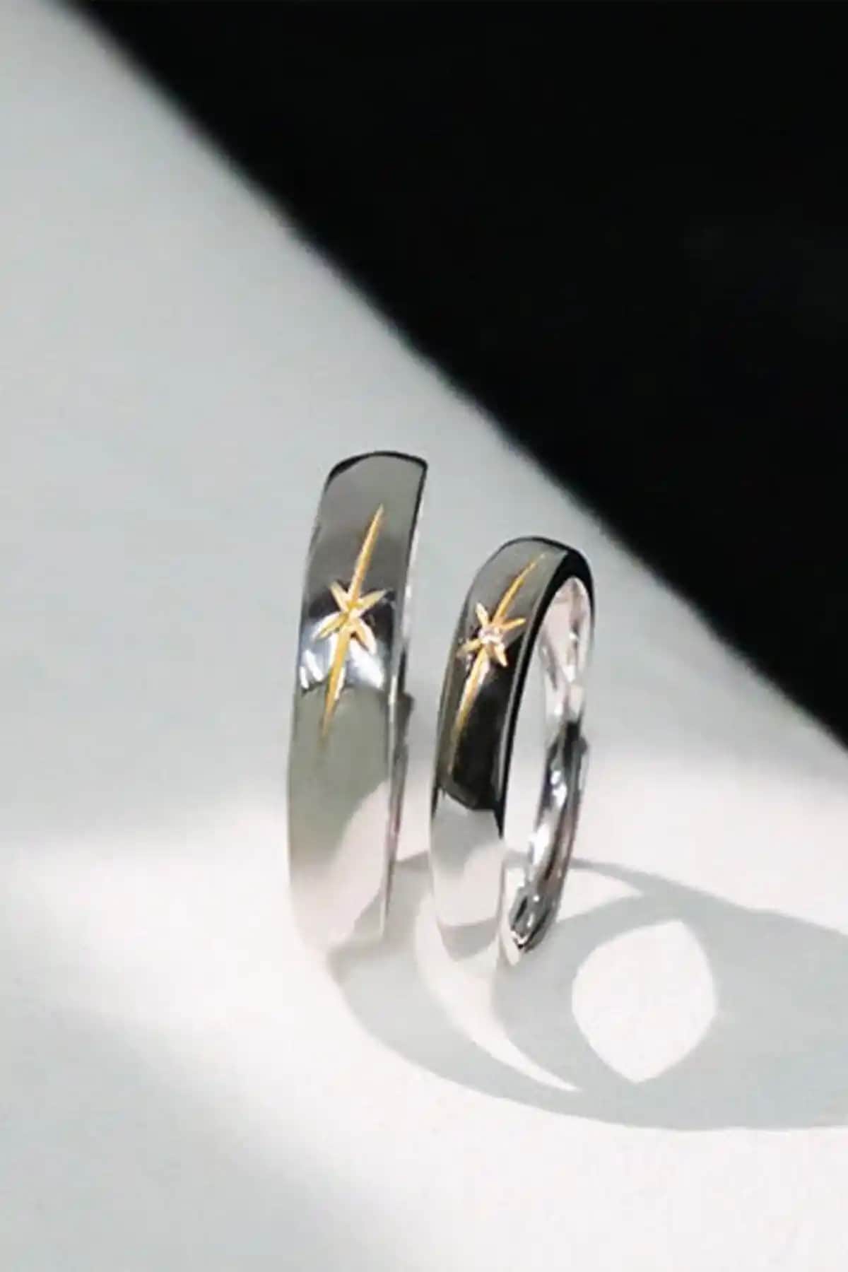 Sahira Jewelry Kutup Yıldızı Motifli Gümüş Kaplama Çift Alyans Yüzükleri İnce Tasarım ve Dayanıklılık