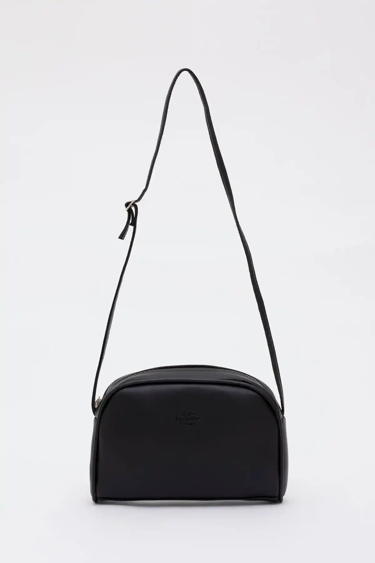Shaka Siyah Shk25 Mini Urban Çapraz Askılı Çanta: Modern ve Pratik Tasarım