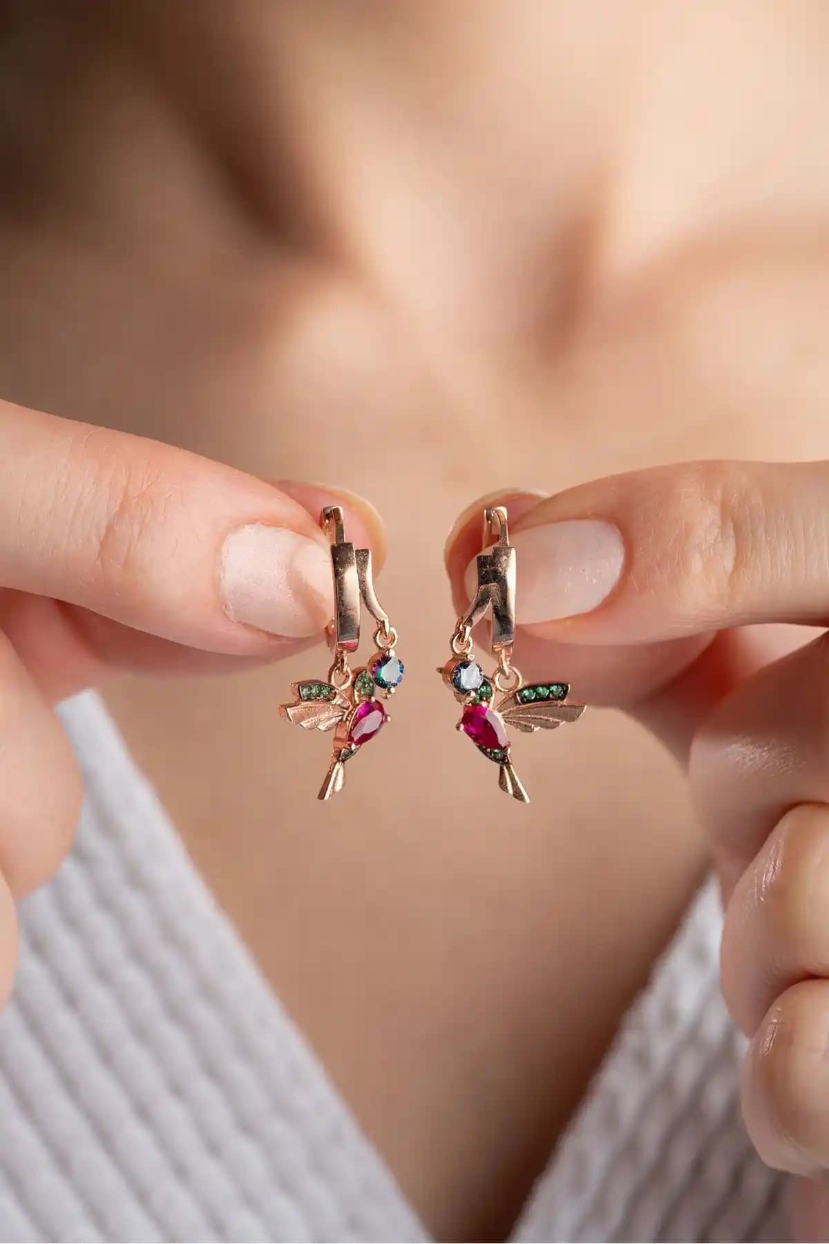 Silvano Jewelry 925 Ayar Gümüş Arı Kuşu Küpe Modern ve Dayanıklı Tasarım