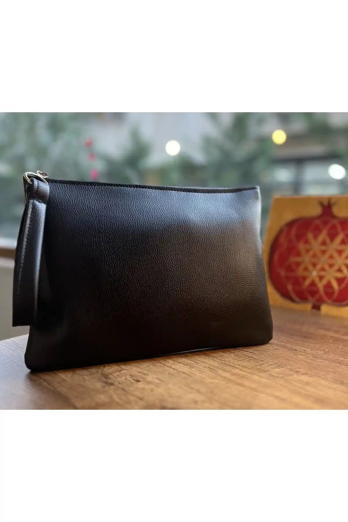 Simfa Kadın Fermuarlı Astarlı Deri Portföy Clutch: Şık ve Dayanıklı Günlük Çanta