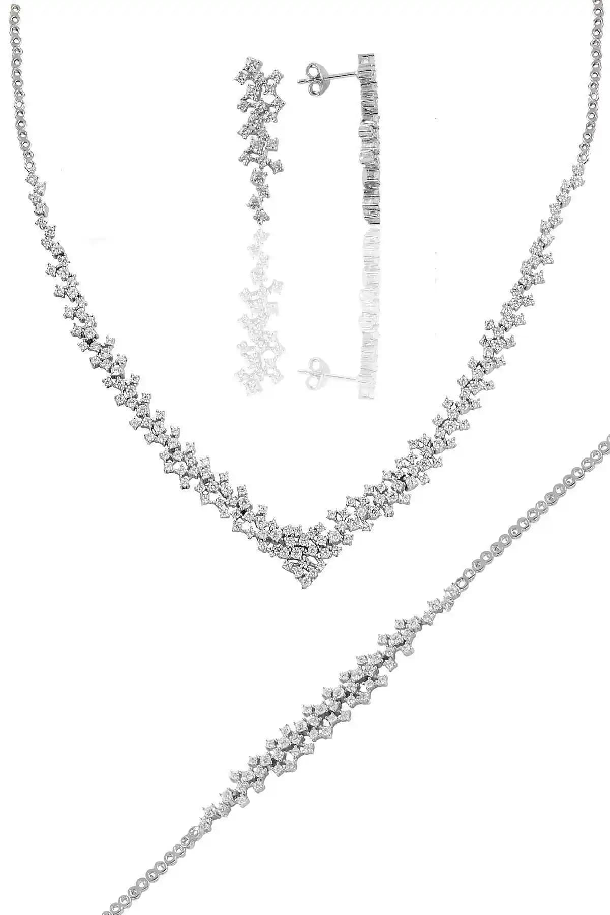 Söğütlü Silver Rodyum Kaplama Güç Takım: Modern ve Dayanıklı Şıklık