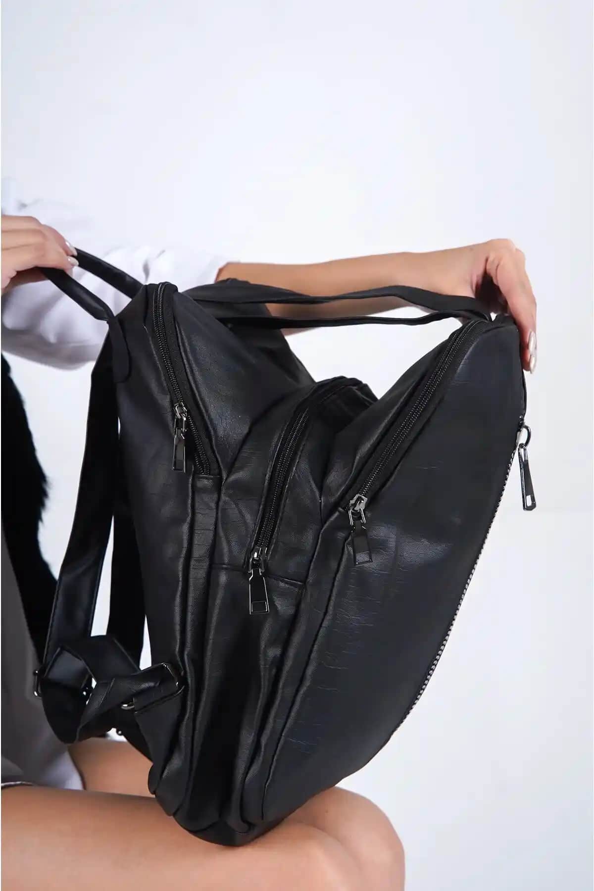 Solo Bag Kadın Siyah Yumuşak Yıkanmış Deri Sırt Çantası Günlük ve Şık Kullanım İçin