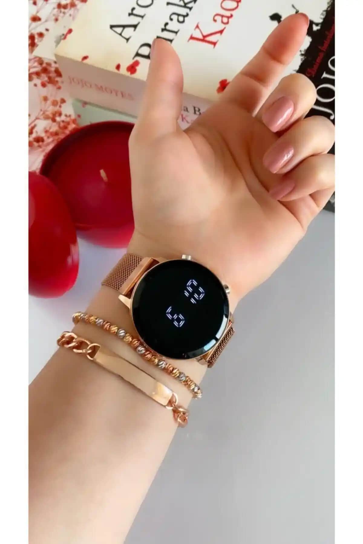 Spectrum Unisex Tuşlu Led Saat Modern Tasarım ve Fonksiyonellik Bir Arada