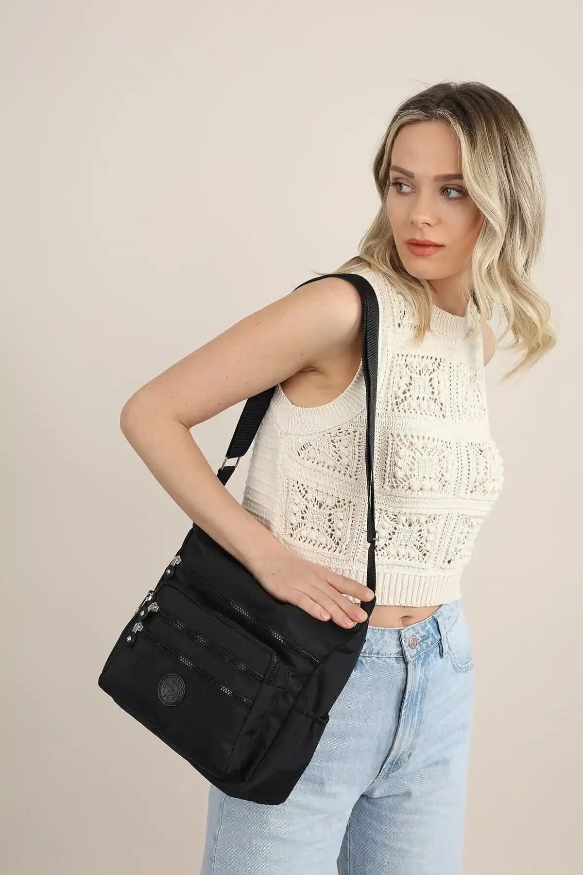 Star Polo Krinkıl Kumaş 6 Gözlü Fermuarlı Yanları Lastikli Postacı Çantası