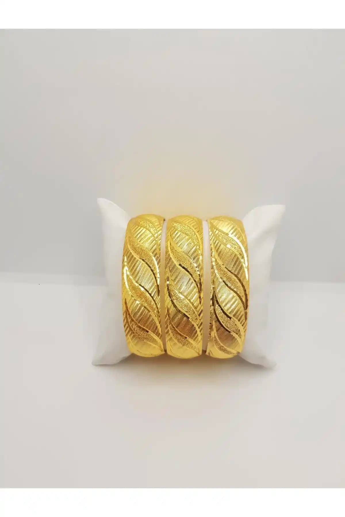 Yılmaz Gold 24 Ayar Altın Kaplama Modern Bilezik – Zarif ve Dayanıklı Takı Seçeneği