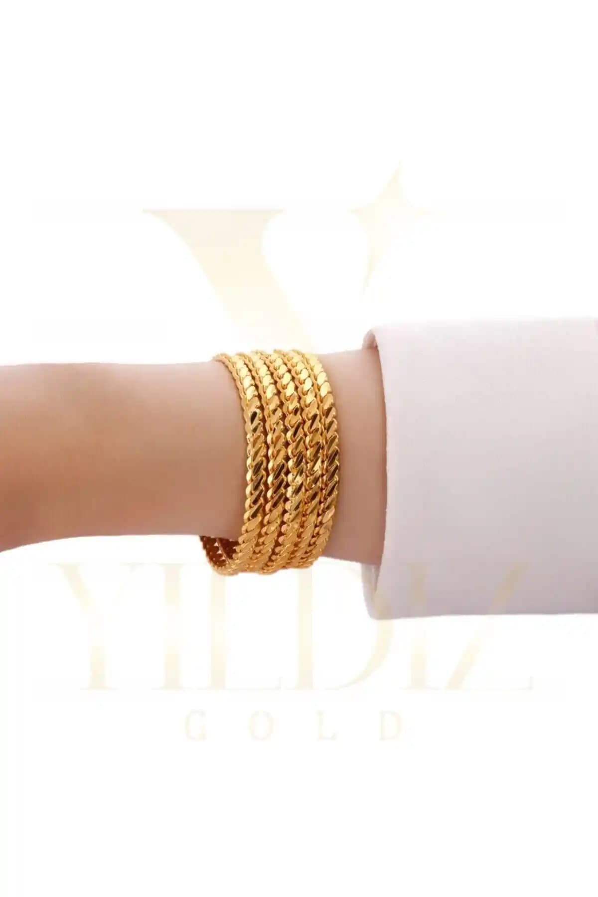 Yılz Gold 22 Ayar Altın Kaplama Bilezik Seti Modern ve Klasik Tasarım ile Şıklık Sunar