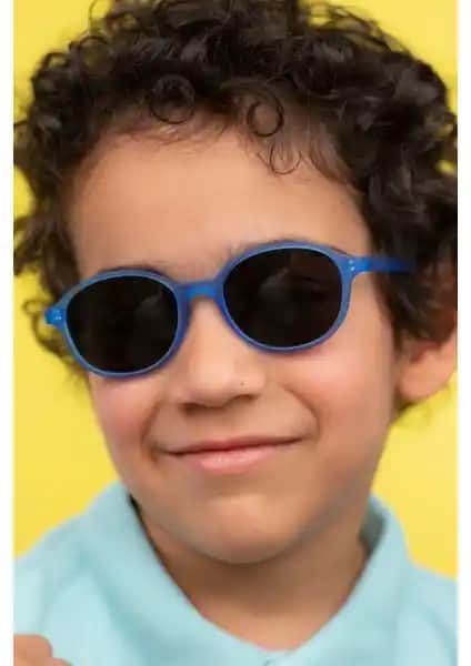 Çocuklar İçin Güvenli ve Şık Mavi Polarize Güneş Gözlüğü 2-5 Yaş Çocuklar İçin