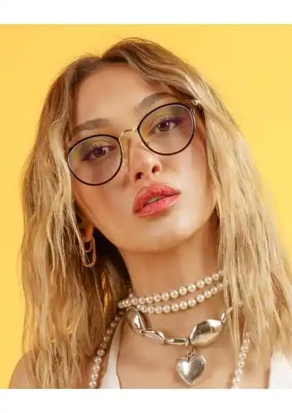 Corney Design Linda Siyah Gözlük: Dijital Ekranlar İçin Göz Sağlığını Koruyan Modern Tasarım