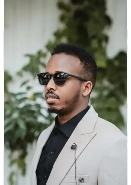 Eyes Force Polarize UV Güneş Gözlüğü 3064 ile Şıklık ve Fonksiyonellik Bir Arada