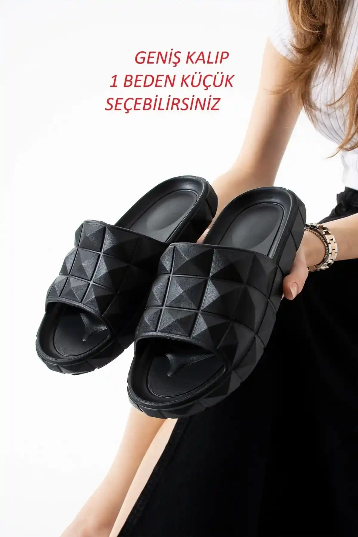 Hafif Terliklerin Özellikleri ve Kullanım Alanları Üzerine Kapsamlı Bir İnceleme