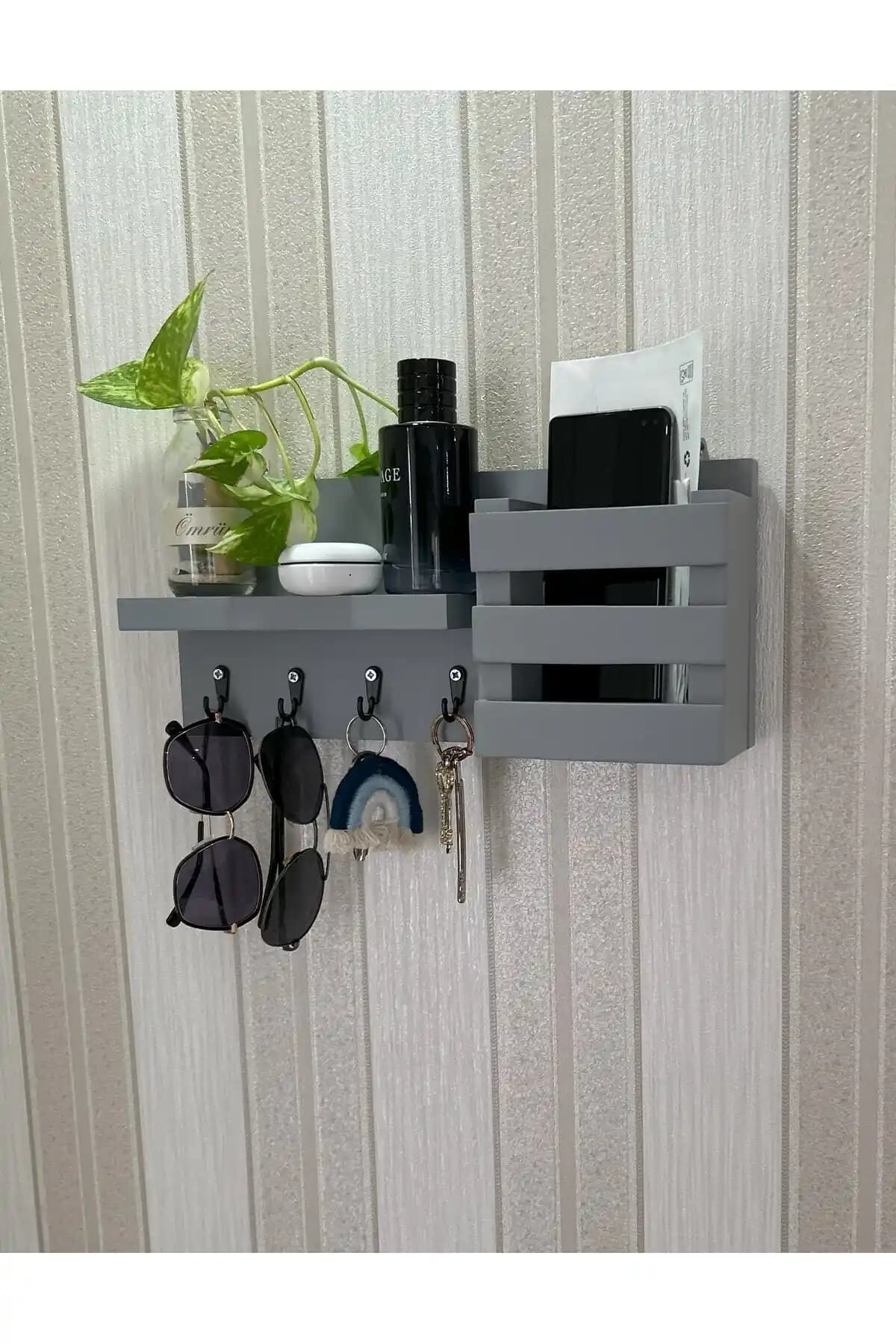 Anahtar Askılıkları ile Çanta Düzeninizi Sağlamanın Modern Yolları ve Trendleri