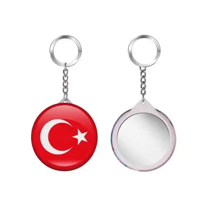 Aynalı Anahtarlıklar: Şıklık ve Fonksiyonelliğin Modern Aksesuar Seçeneği