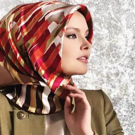 En Kaliteli Eşarp Markaları ve Seçim Rehberi: Şıklık ve Dayanıklılık İçin İpuçları