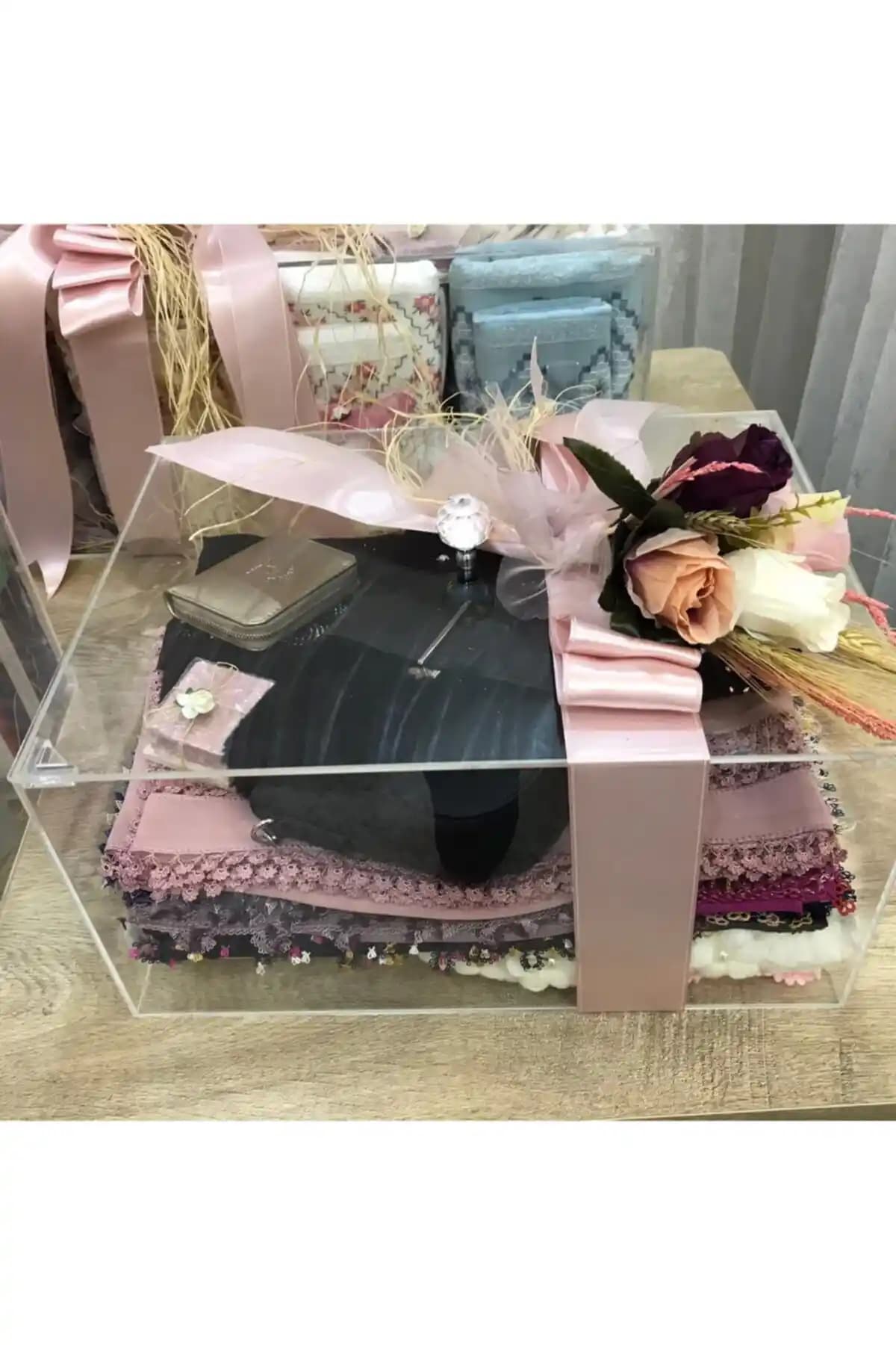 Geleneksel ve Modern Kullanım İçin Bohça Kutusu Seçenekleri ve Özellikleri