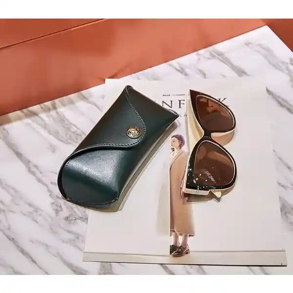 Gözlük Aksesuarlarıyla Tarzınızı Yükseltecek Trendler ve Seçim İpuçları