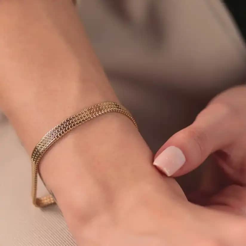 Hasır Bileklik Nedir, Nasıl Yapılır ve Moda Trendleri Hakkında Detaylar