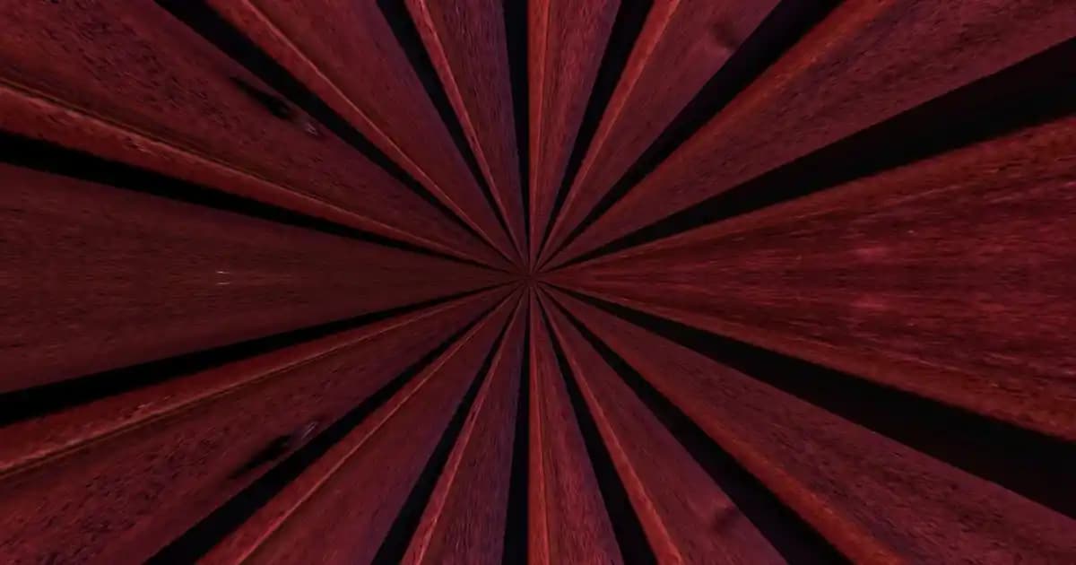 Üçgen Altın Küpe: Modern ve Zarif Tasarımlarla Şıklığınızı Tamamlayın