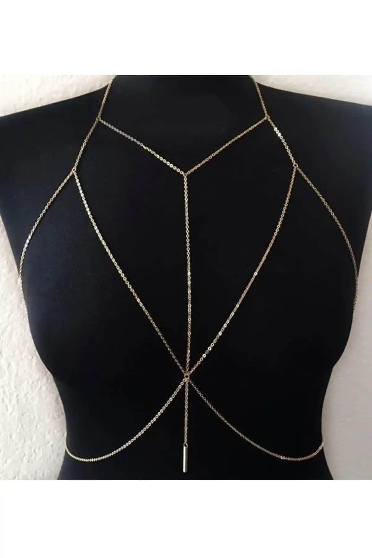 Vücut Aksesuarları Moda ve Kendini İfade Etmenin Güncel Yöntemleri