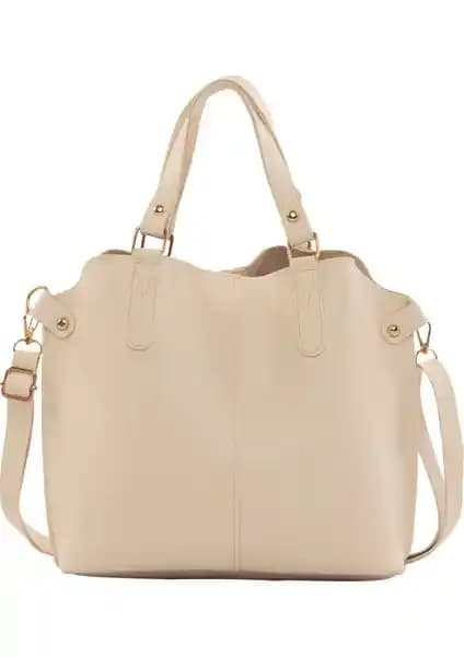 Bagmori Krem Üç Bölmeli Çıtçıtlı Çanta ile Mercan Store Yumuşak Deri Çanta Karşılaştırması