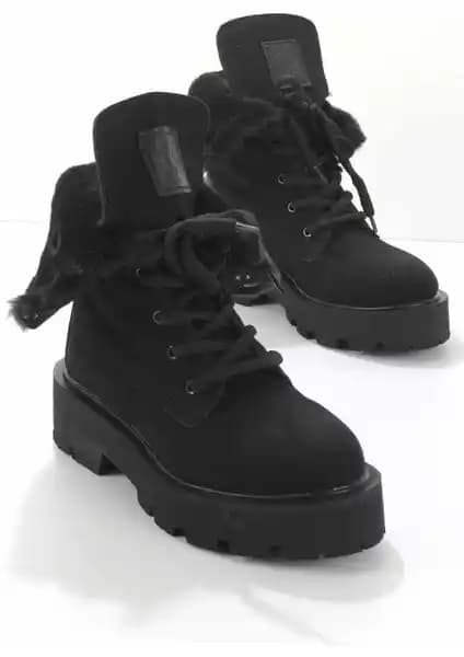 Bambi Siyah Süet Kadın Bot ile Harley-Davidson Colmar Bej Kadın Bot Karşılaştırması