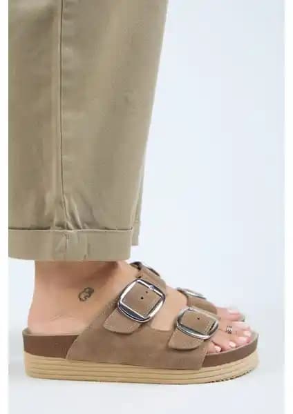 Manijero Selina vs Vina: Hakiki Deri Vizon Terlikleri Karşılaştırması ve Konfor Analizi