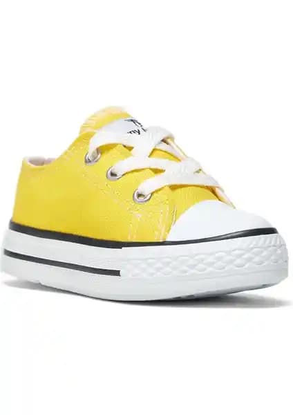 Tonny Sarı Rahat Kalıp Bağcıklı ve Tonny Siyah Cırtlı Ketenli Ayakkabı Karşılaştırması