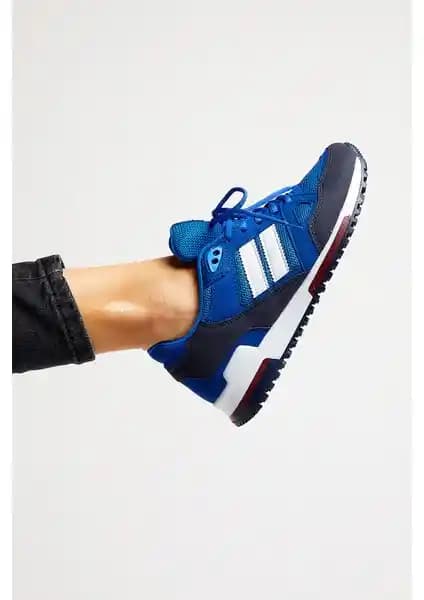 Tonny TB282 ile Tonny Unisex Füme Karşılaştırması: Kalıp, Taban ve Konfor Özellikleri