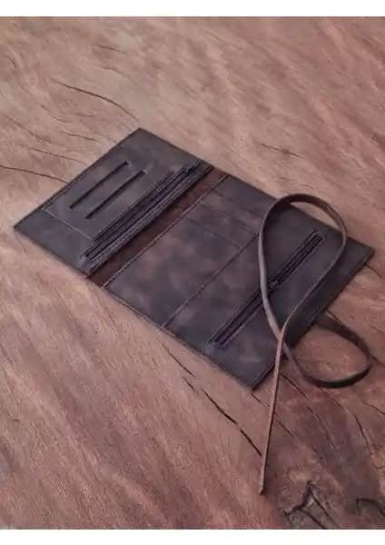 Bouscrab Hakiki Deri Kartlıklı Tütün Kesesi ve Cüzdanı Şık Tasarım ve Pratik Kullanım