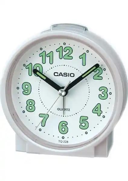Casio TQ-228-7DF Masa Saati: Modern Tasarım ve Fonksiyonelliğin Birleşimi