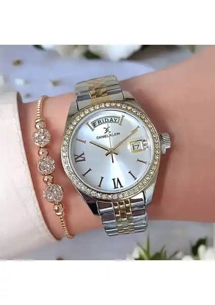 Daniel Klein 33 mm Jübile Bilezikli Kadın Kol Saati Şıklık ve Fonksiyonellik Bir Arada